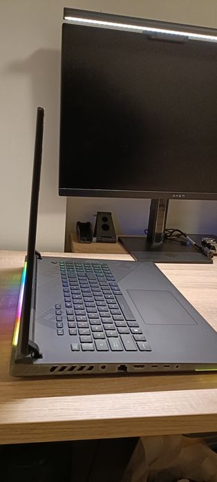 ASUS ROG Strix SCAR 18 i9-14900HX | RTX 4080 | 32GB | 2TB
Vendo ASU