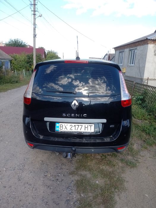 Renault Grand Scenic BOSE 2011 1.5 dCi