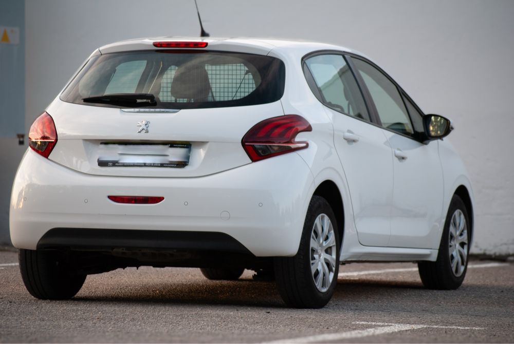 Peugeot 208 1.5BlueHdi 2020