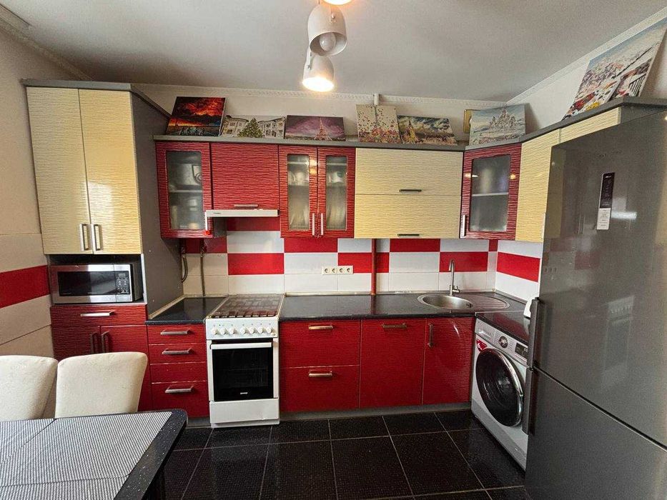 Двокімнатна квартира з ремонтом + кладова 7м2. Держ. програми_M