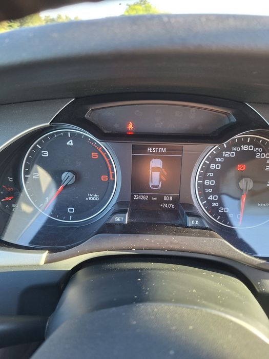 Audi a4b8 2010r 2.0tdi
