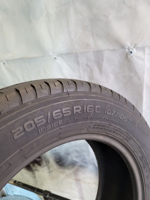 Nokian Cline 205/65 R16c