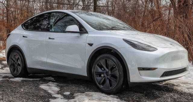 2025 Tesla Model Y Long Range