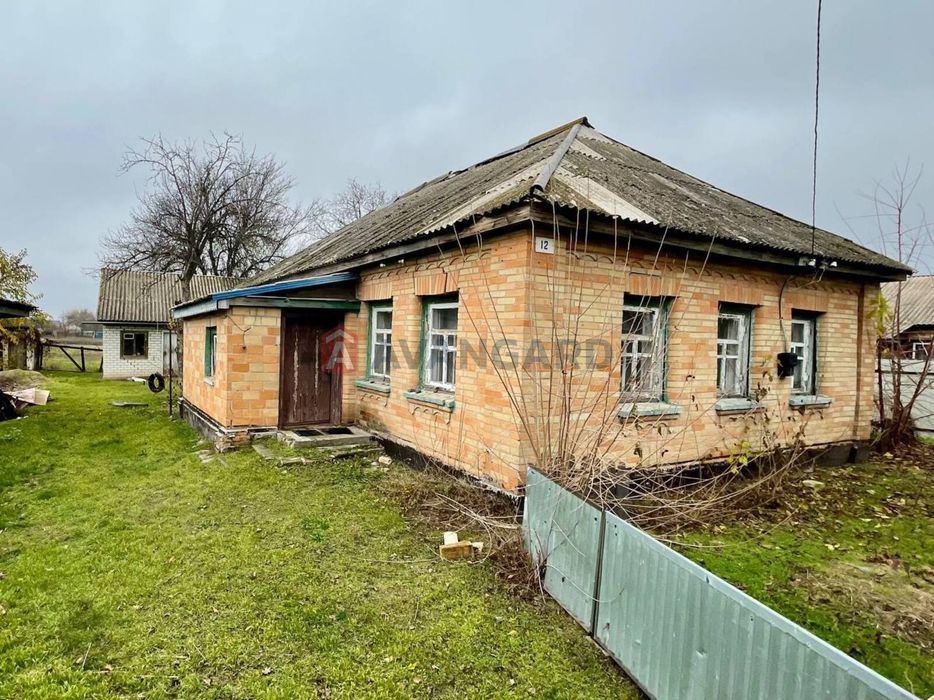 Ділянка 25 сотих з будинком в с. Худяки