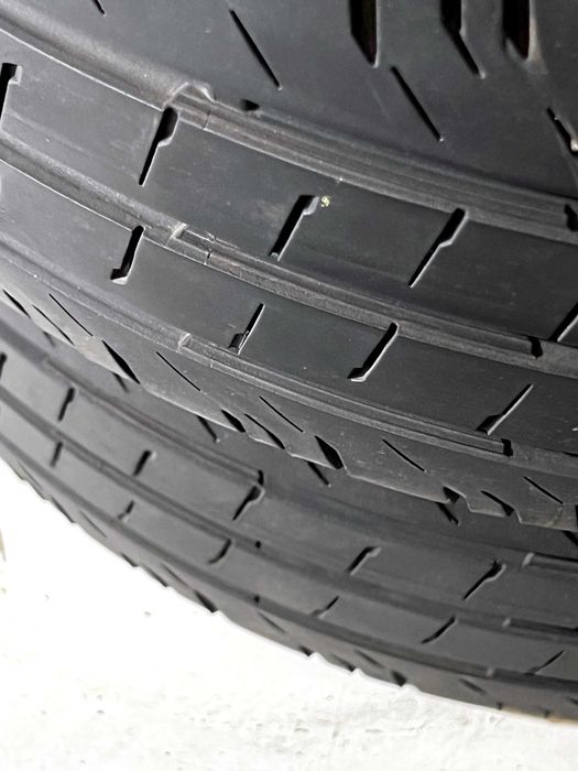 Pneus Continental Conti Van Contact 200 - 205/65/16C - Excelentes