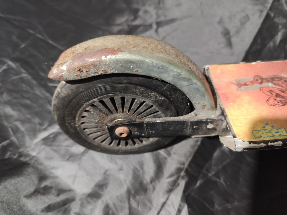 Trotinete em alumínio sem motor para crianças