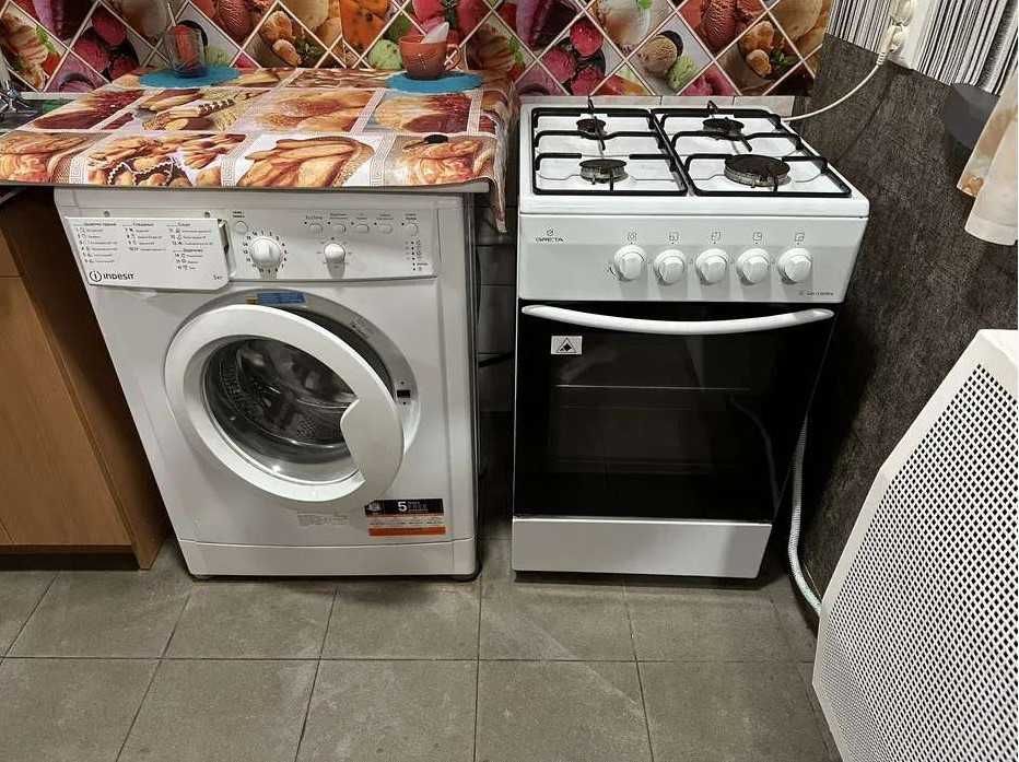 Продається 2-кім.кв.Новобаварський р-н. пров. Одоєвський.30 кв метр DD