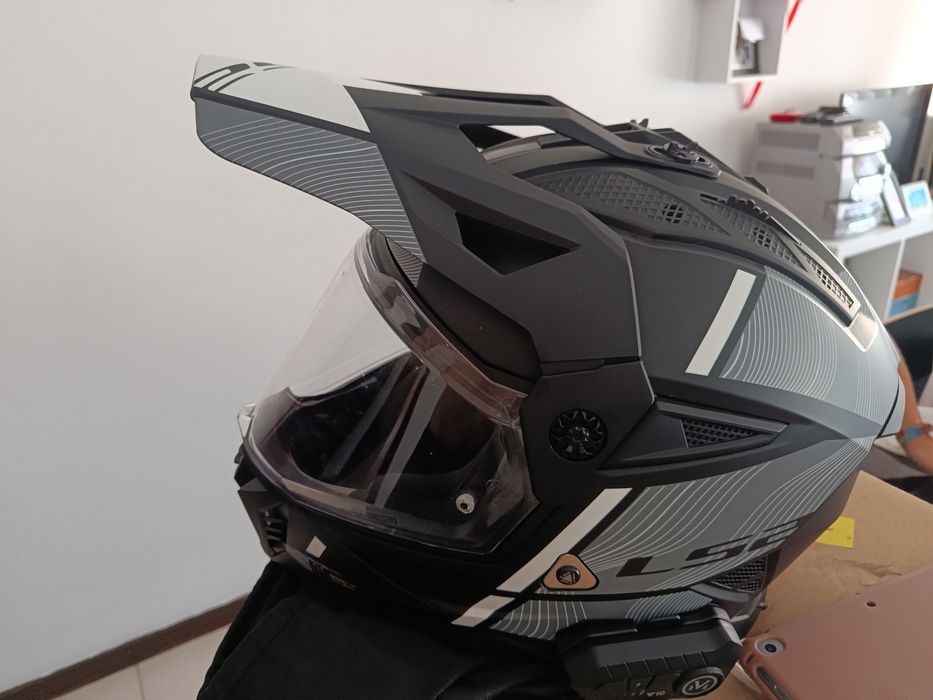 Capacete ls2 Pioneer II XL