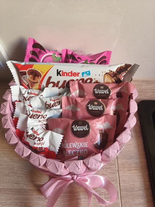 Tort ze słodyczy  zestaw słodyczy słodki box