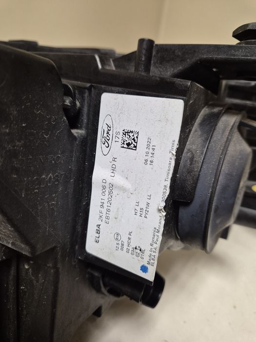 Передні фари Ford Tourneo Connect 2022 2023 2024 2025 комплект