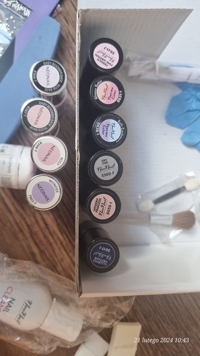 NeoNail zestaw do hybryd Smart Set Premium z dodatkami, lakiery