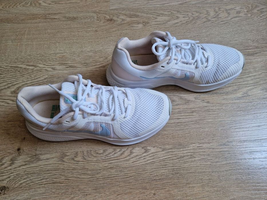 Nike Кросівки Swift 2 Жіночі Білі Сині CU3528-104 (оригінал)