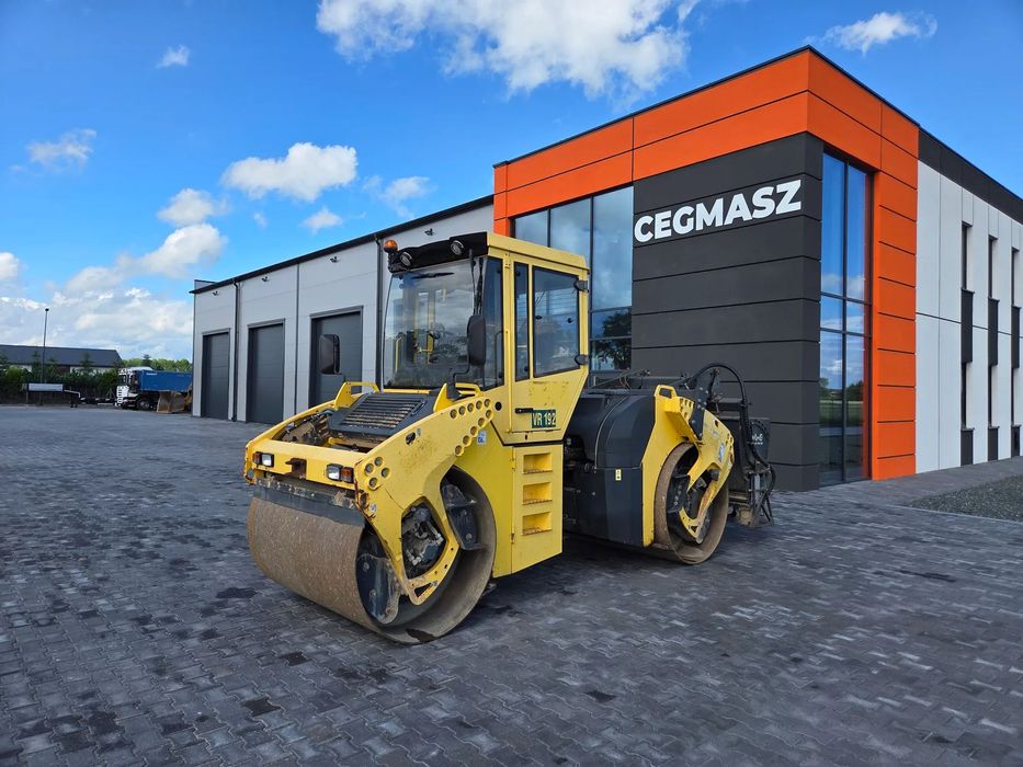Bomag 154 AD Rozsypywacz do grysu