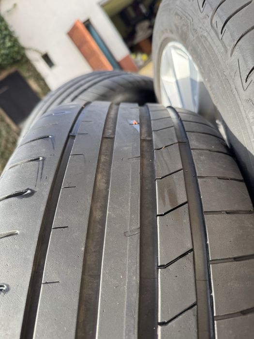 Felgi orginalne BMW 18’  5x120  z letnimi oponami