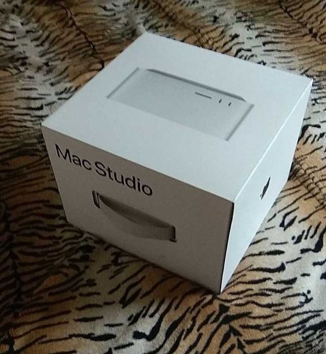 Apple Mac Studio M2 Max 32/512GB