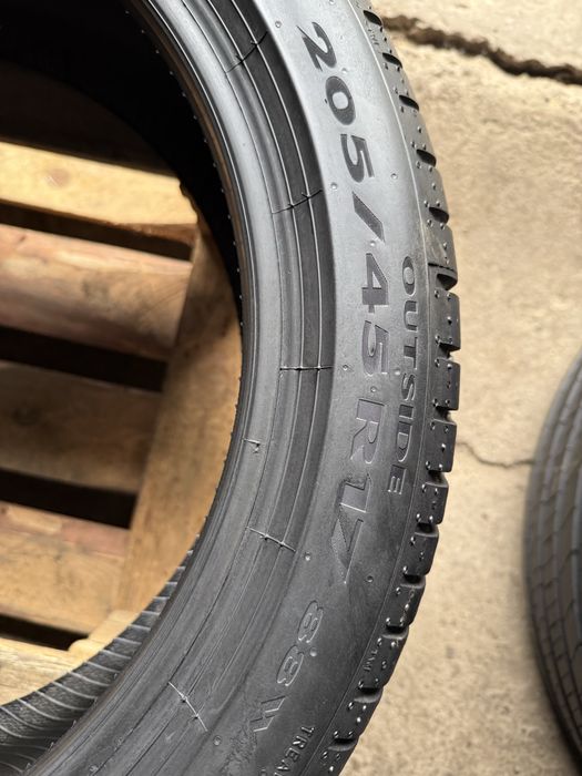Літні шини 205/45 R17 Pirelli Cinturato P7 4шт. 99% 2023