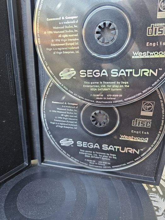 Command & Conquer (Sega Saturn, 2 Discs, No Manual, Untested)