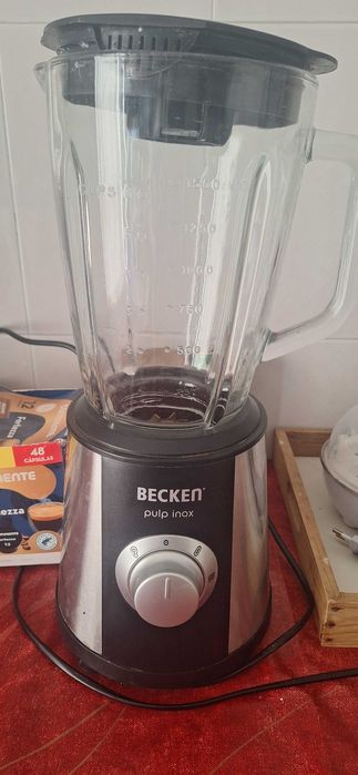 Vendo 2 motores de liquidificador