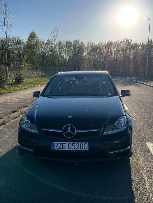 Mercedes-Benz Klasa C c300/c350 w204 306km