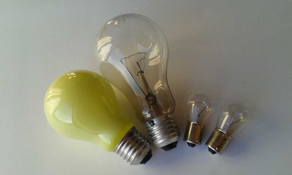 Lâmpadas automóvel e contra insectos