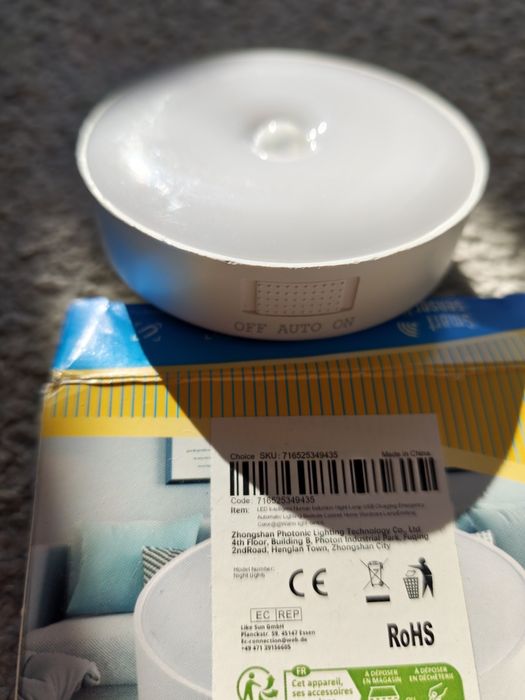 Lampka LED ,czujnik ruchu ładowanie micro usb,    Warm light-switch, 400 mah