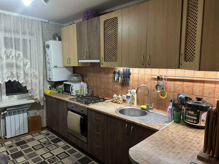 Продам 3к квартиру в с.Десна 3449