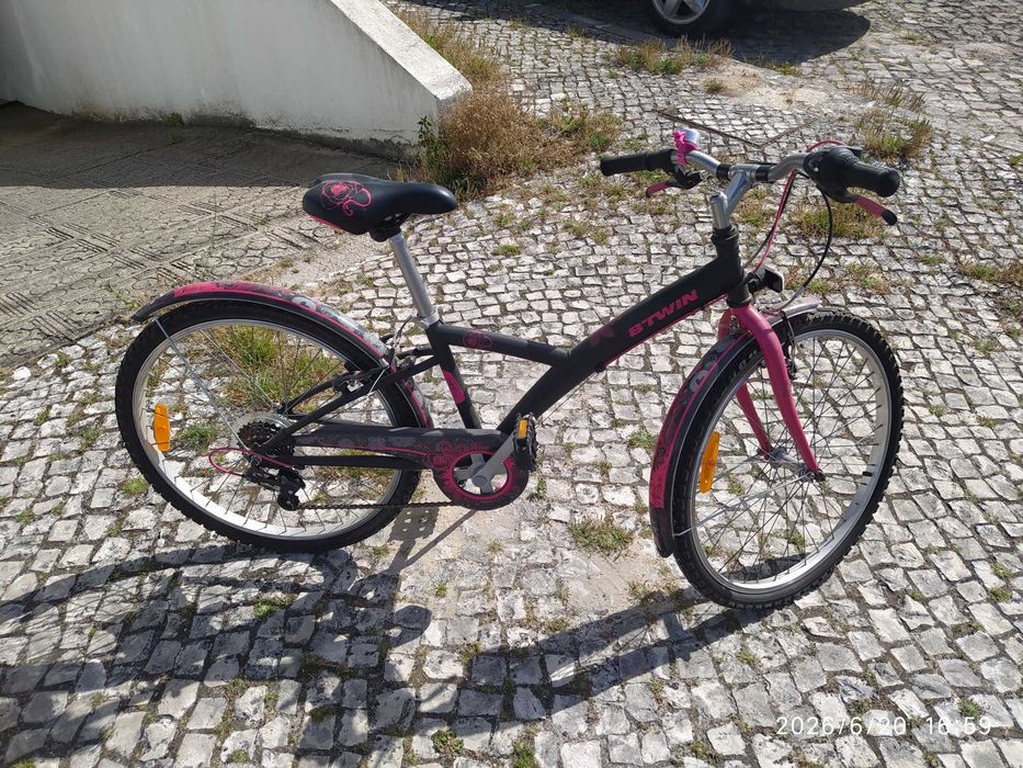Bicicleta Menina  roda 24 _ marca BTwin