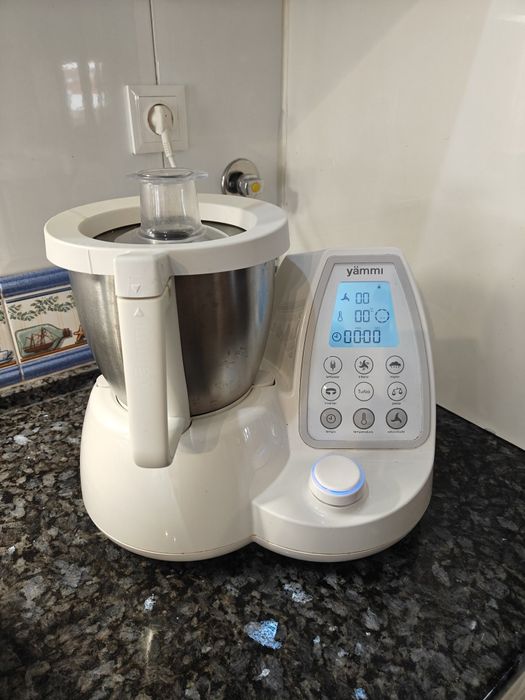 Vende-se Yammi 1