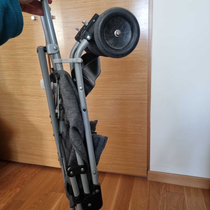 Carrinho bengala para bebé