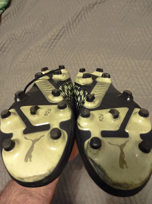 Buty piłkarskie korki Puma roz.40,5 dł. wkładki 25,5cm