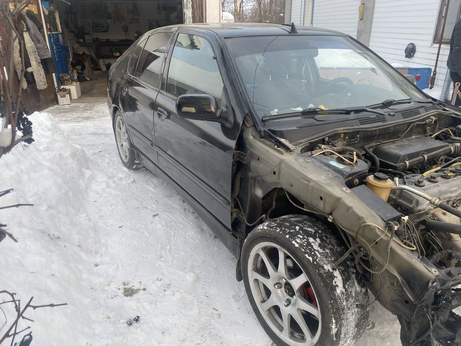 Нісан примʼєра р11