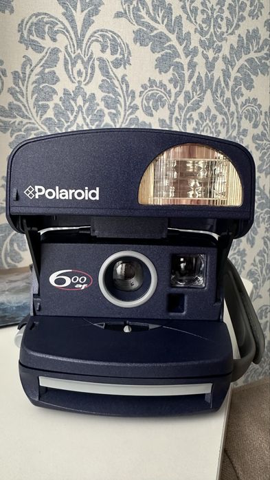 Фотоапарат Polaroid 600 AF (автофокус)