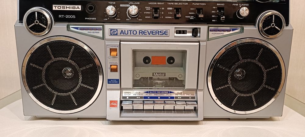 Toshiba Bom Beat RT-200S