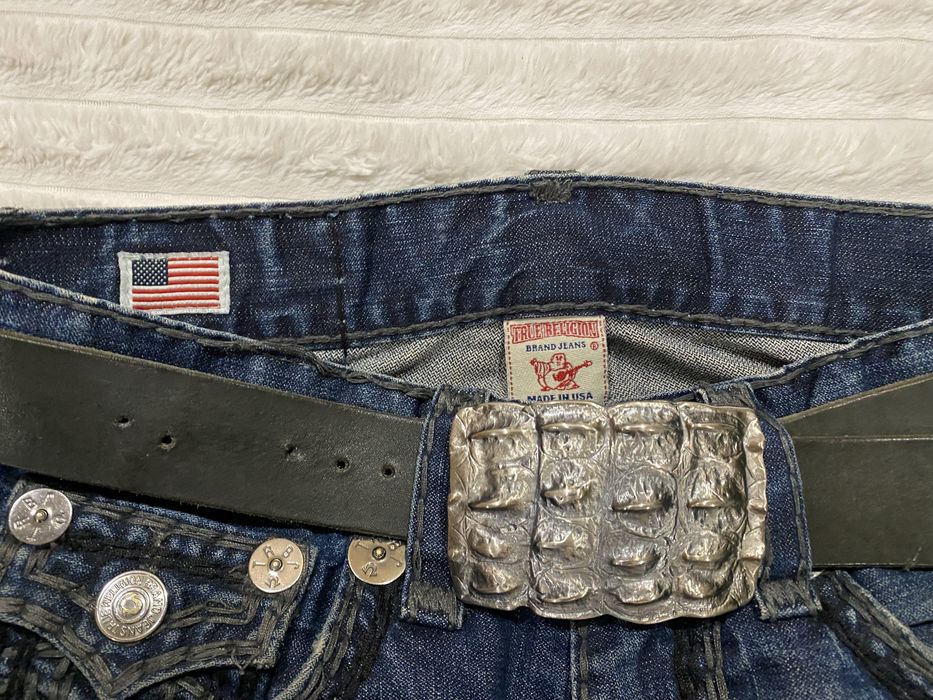 Джинсы True Religion