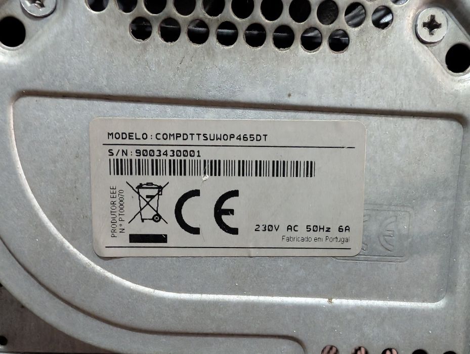 2 Desktops e 1 Monitor