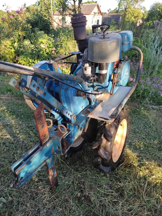 Мотоблок Нева МБ-1