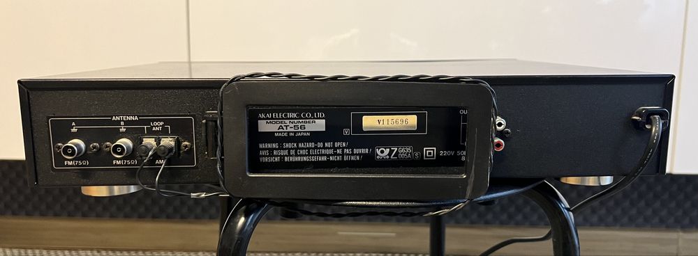 Tuner AKAI AT-56