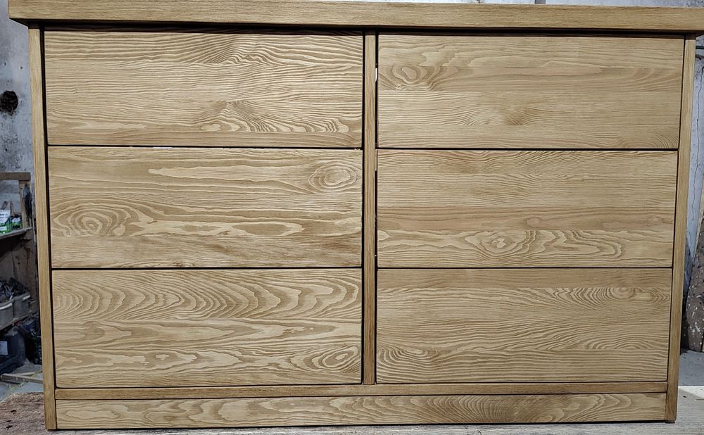 Komoda z litego drewna