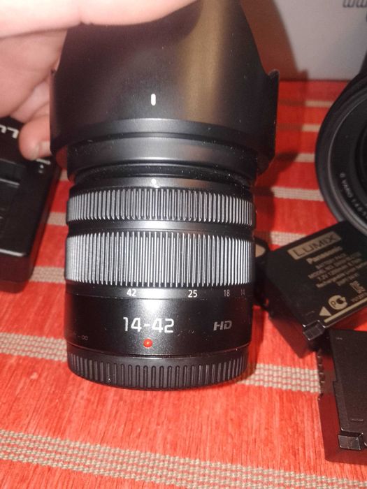 Lumix g80 +lumin100-300 dodatki + obiektyw 14