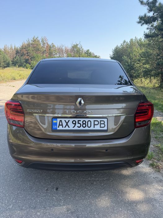 Продам рено логан в максимальній комплектаціі
