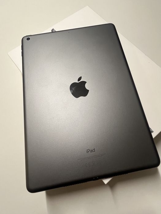 Ipad 10.2" + Apple Pencil + Teclado Bluetooth