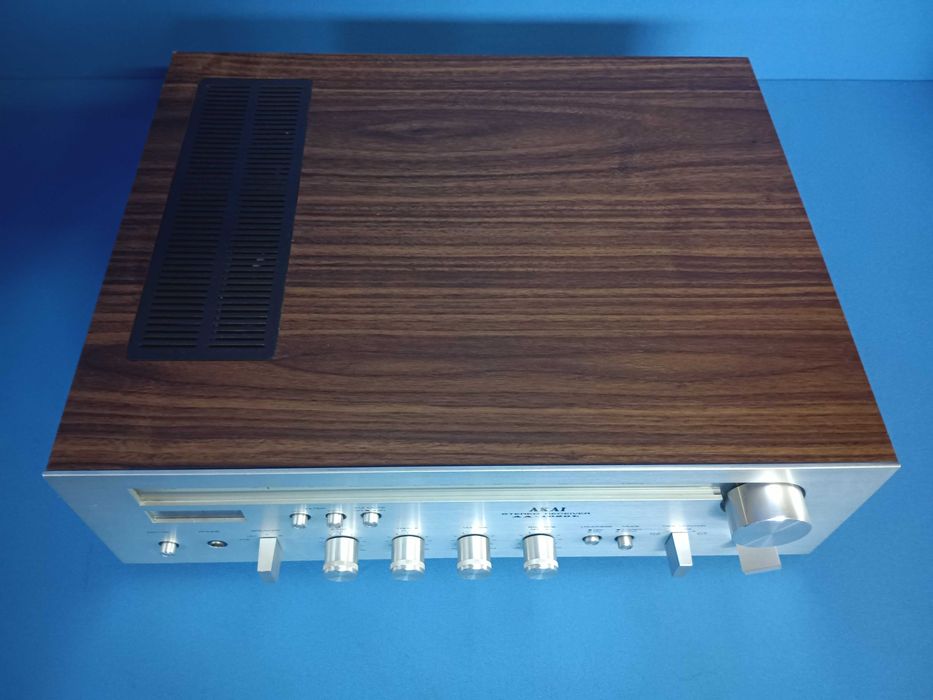 receiver AKAI AA-1020 L