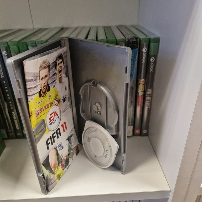 FIFA 11 psp PlayStation portable