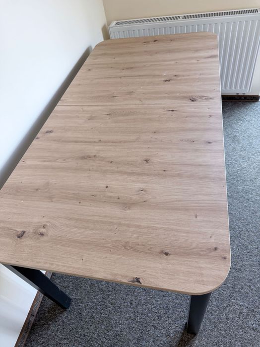 Sprzedam Stół stan bardzo dobry