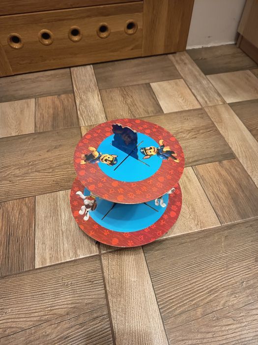 Nowa tekturowa patera stojak na ciasto Psi Patrol