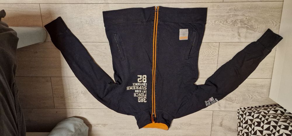 Bluza damska SUPREME rozmiar S/M wymiary widać na zdjęciach