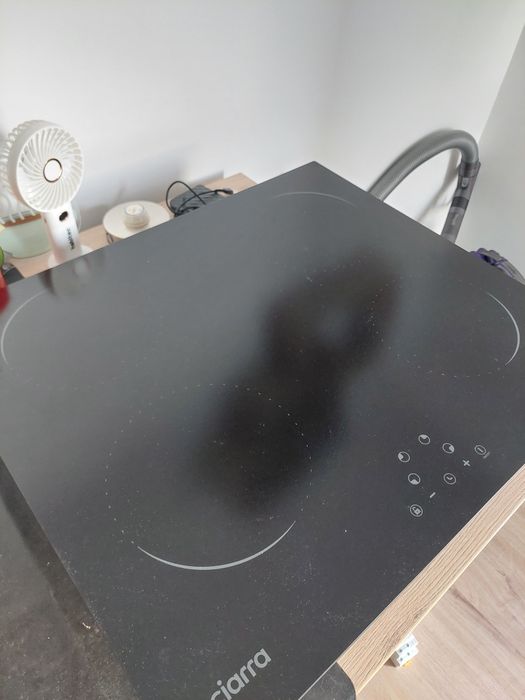 Vendo Placa de indução - Peças ou Arranjar