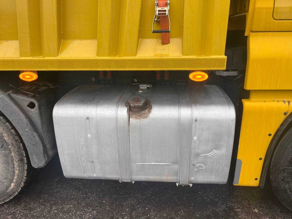 Самосвал MAN TGX 26.540