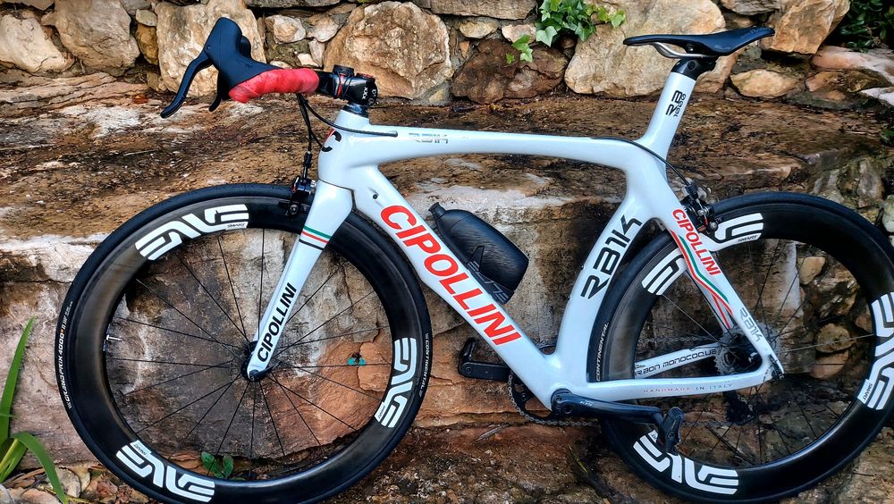 Cipollini RB 114 carbono tamanho M
