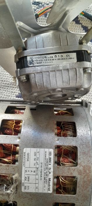 Motores  máquinas  lavar só tenho os em alumínio..e ventilador